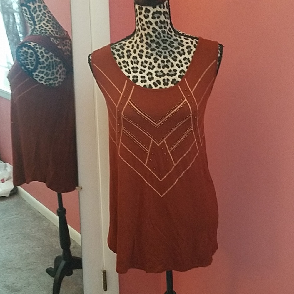 XL tank top
